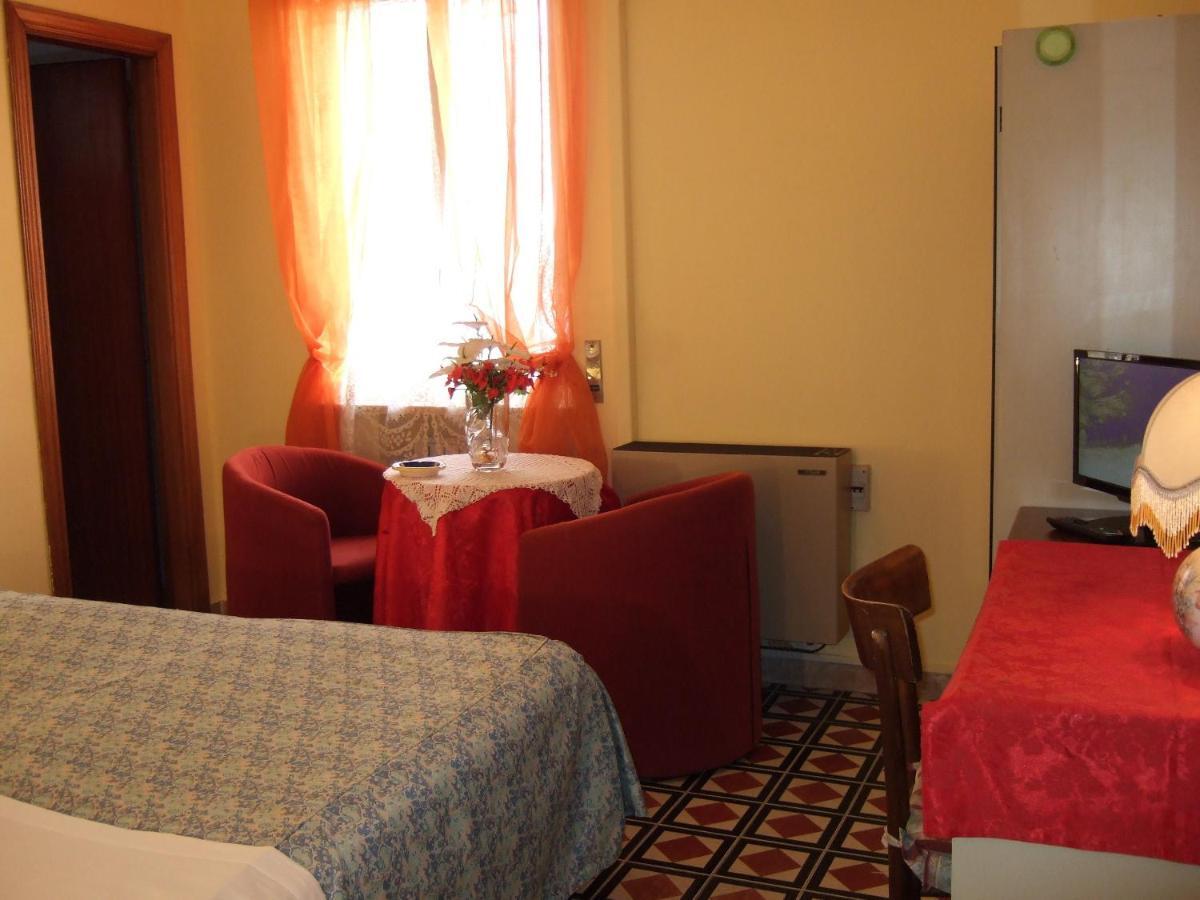 Hotel Torino Falerna Room photo